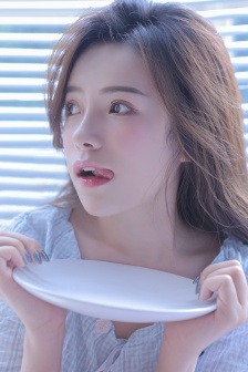 处女降